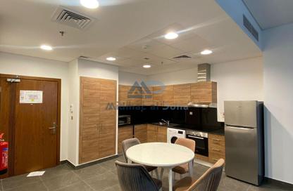Apartment - 3 Bedrooms - 2 Bathrooms for rent in Al Sadd Road - Al Sadd - Doha