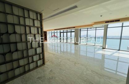 Penthouse - 4 Bedrooms - 5 Bathrooms for sale in Seef Lusail Tower 1 - Seef Lusail - Lusail City - Lusail