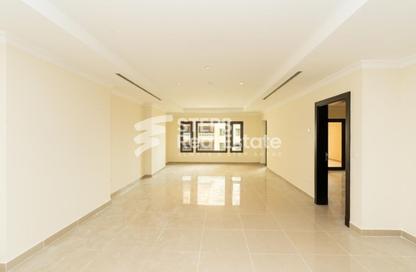 Apartment - 1 - 2 for rent in West Porto Drive - Porto Arabia - The Pearl Island - Doha