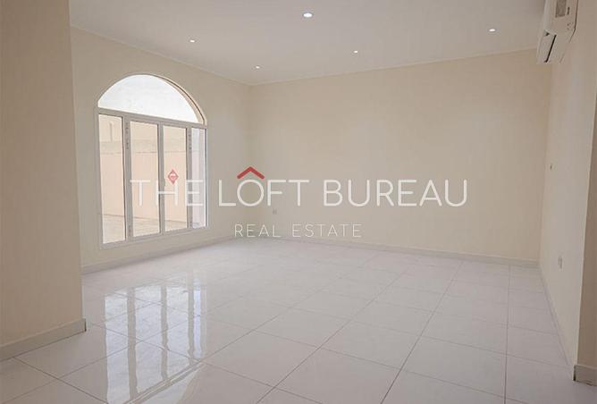 61619738 - Property Main Image