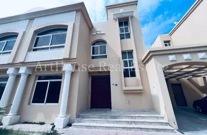 Villa - 4 Bedrooms - 4 Bathrooms for rent in Muraikh - AlMuraikh - Doha