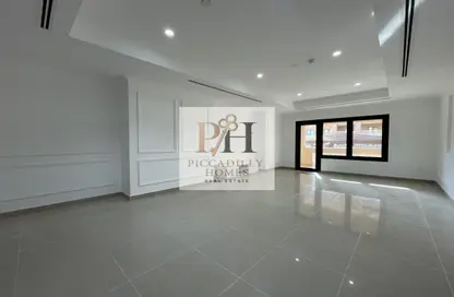 Apartment - 1 Bedroom - 2 Bathrooms for rent in East Porto Drive - Porto Arabia - The Pearl Island - Doha