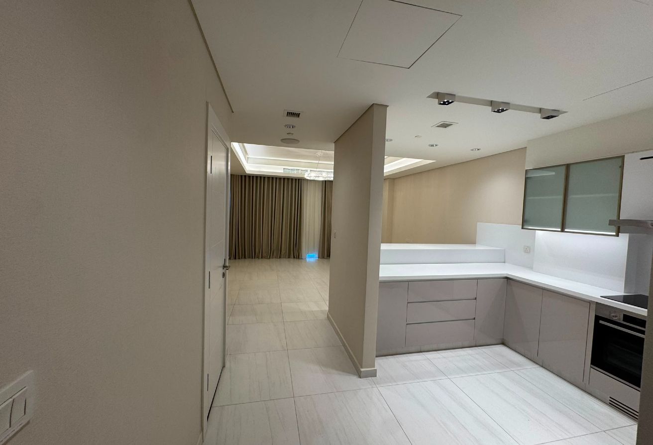 Luxury 1BHK at Crystal Walk, Gewan Island thumbnail 17