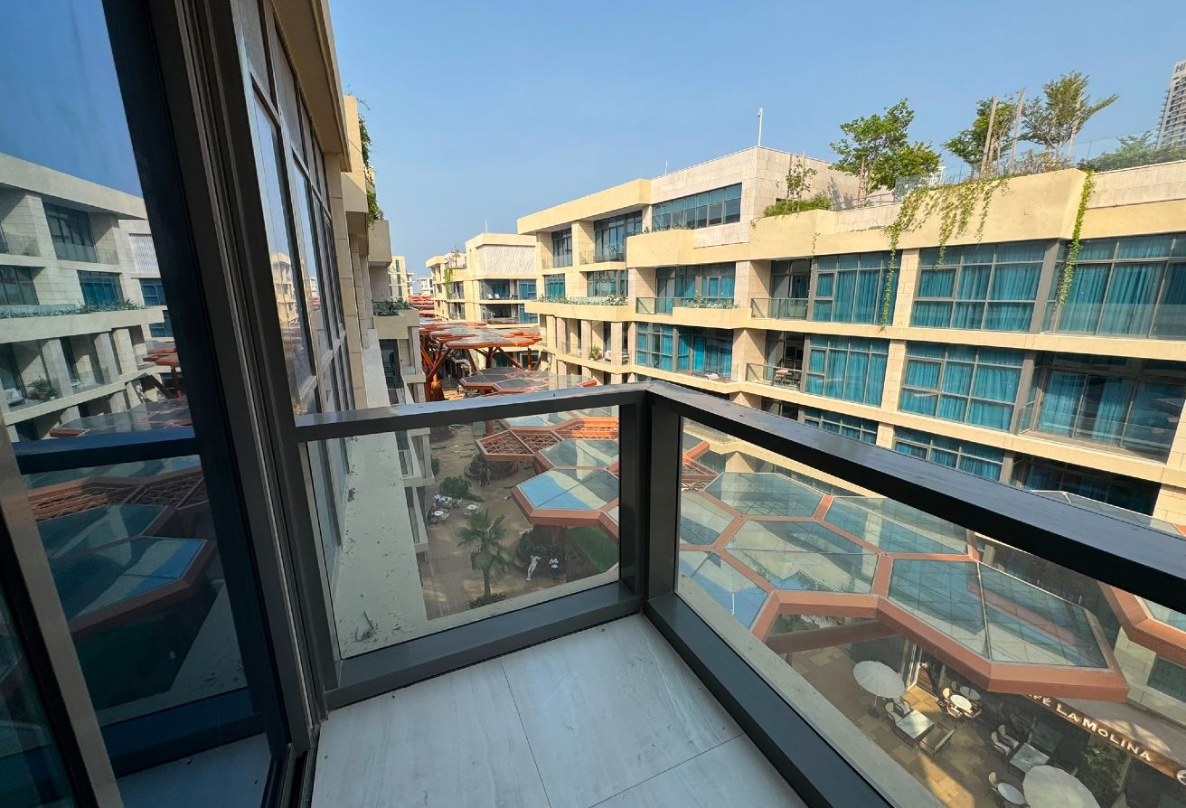 Luxury 1BHK at Crystal Walk, Gewan Island thumbnail 4