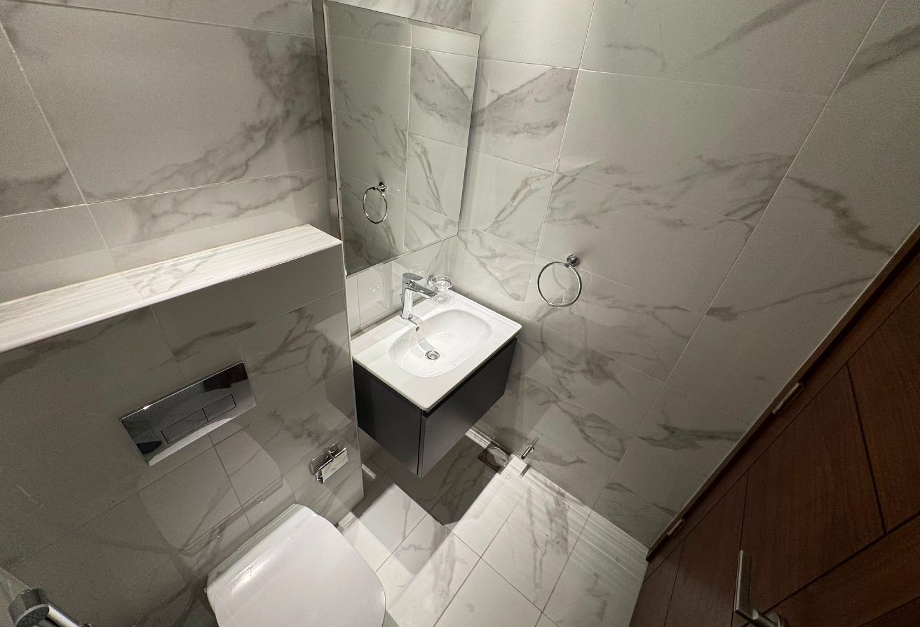 Luxury 1BHK at Crystal Walk, Gewan Island thumbnail 9