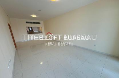 Apartment - 3 Bedrooms - 4 Bathrooms for rent in Viva West - Viva Bahriyah - The Pearl Island - Doha
