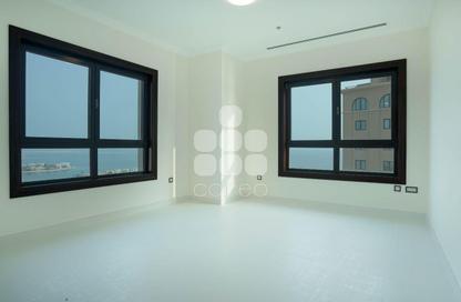 Apartment - 3 - 4 for rent in Tower 23 - Porto Arabia - The Pearl Island - Doha