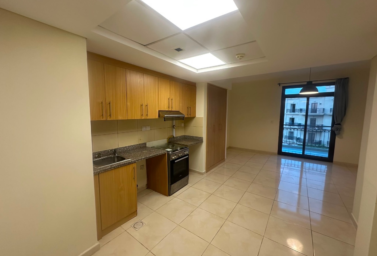 Studio | Fox Hills | Big Balcony | Amenities thumbnail 10