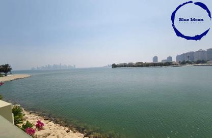 Townhouse - 1 Bedroom - 2 Bathrooms for rent in Viva East - Viva Bahriyah - The Pearl Island - Doha
