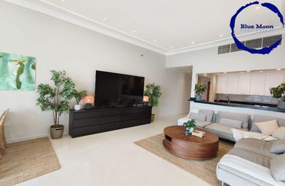 Townhouse - 1 Bedroom - 2 Bathrooms for rent in Viva East - Viva Bahriyah - The Pearl Island - Doha