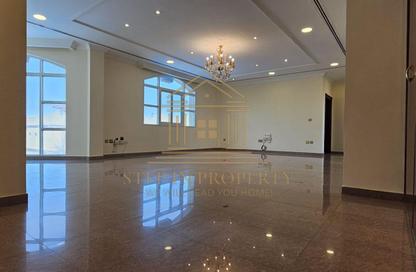 مجمع سكني - 3 غرف نوم - 4 حمامات للايجار في شارع  بو هامو - أبو هامور - الدوحة
