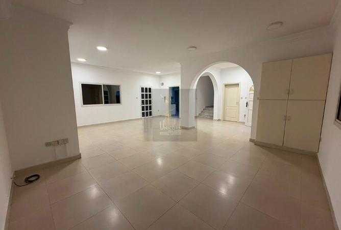 60443988 - Property Main Image