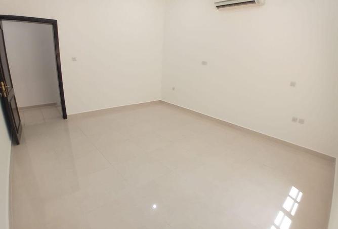 54440869 - صورة العقار 3