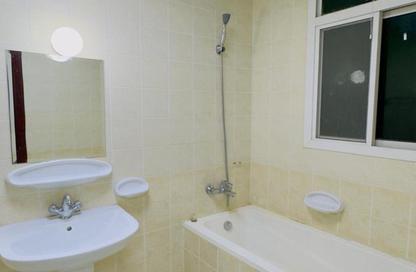 Apartment - 3 Bedrooms - 2 Bathrooms for rent in Al Hashmi Building - Al Muntazah Street - Al Muntazah - Doha Apartment - 3 Bedrooms - 2 Bathrooms for rent in Al Hashmi Building - Al Muntazah Street - Al Muntazah - Doha