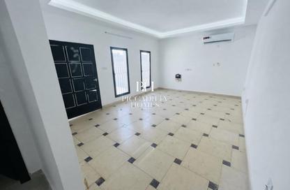 Villa - 4 Bedrooms - 3 Bathrooms for rent in Al Sakhama - Doha
