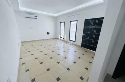 Villa - 4 Bedrooms - 3 Bathrooms for rent in Al Sakhama - Doha Villa - 4 Bedrooms - 3 Bathrooms for rent in Al Sakhama - Doha