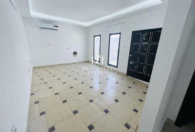 60836200 - Property Main Image