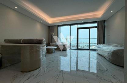 Apartment - 2 Bedrooms - 3 Bathrooms for sale in Lusail Marina Heights - Marina District - Lusail