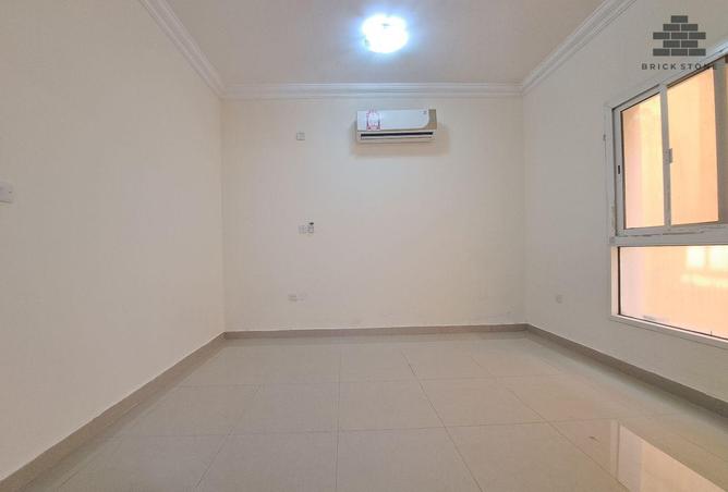 54489829 - Property Image 3