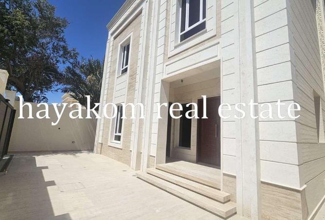 54009568 - Property Image 3