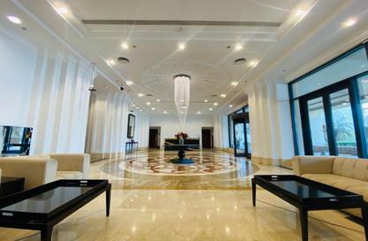 Apartment - 1 Bedroom - 2 Bathrooms for sale in West Porto Drive - Porto Arabia - The Pearl Island - Doha