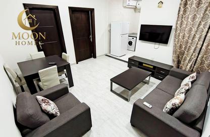 Apartment - 1 Bedroom - 2 Bathrooms for rent in Umm Ghuwailina 4 - Umm Ghuwailina - Doha