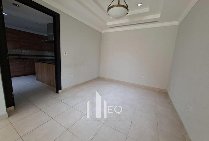 55487301 - Property Image 3