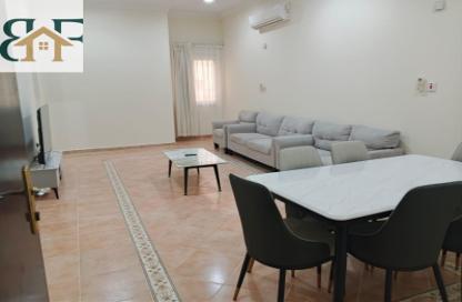 Apartment - 2 Bedrooms - 2 Bathrooms for rent in Bin Omran - Fereej Bin Omran - Doha