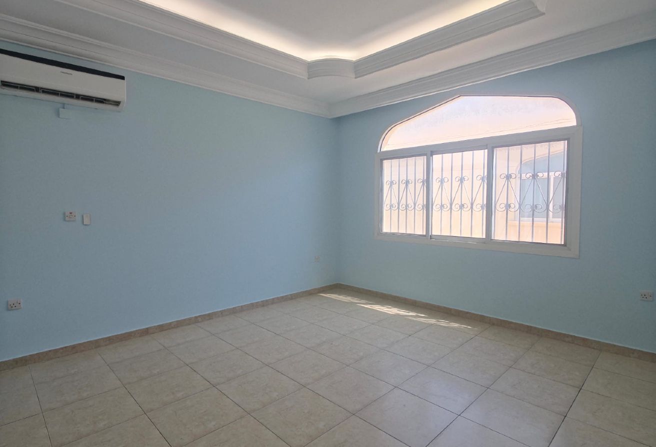 Spacious 6-Bedroom Villa with Maid’s Room for Rent thumbnail 7