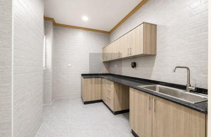 Apartment - 2 Bedrooms - 2 Bathrooms for rent in Al Nuaija Street - Al Nuaija - Doha