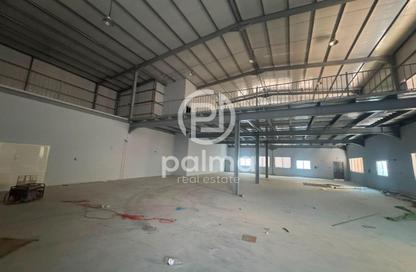 Warehouse - Studio - 4 for sale in East Industrial Street - Birkat Al Awamer - Al Wakra