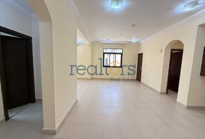 1019943 - Property Image 3