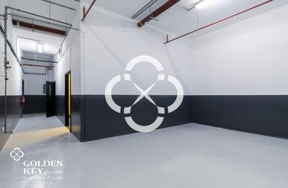 Warehouse - Studio for rent in West Bay Tower - West Bay - West Bay - Doha