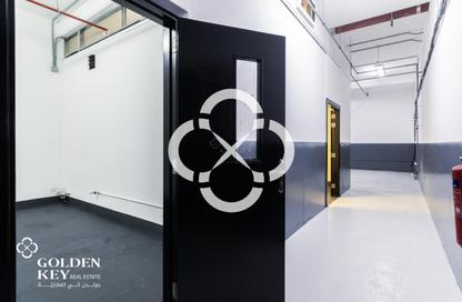 Warehouse - Studio for rent in West Bay Tower - West Bay - West Bay - Doha