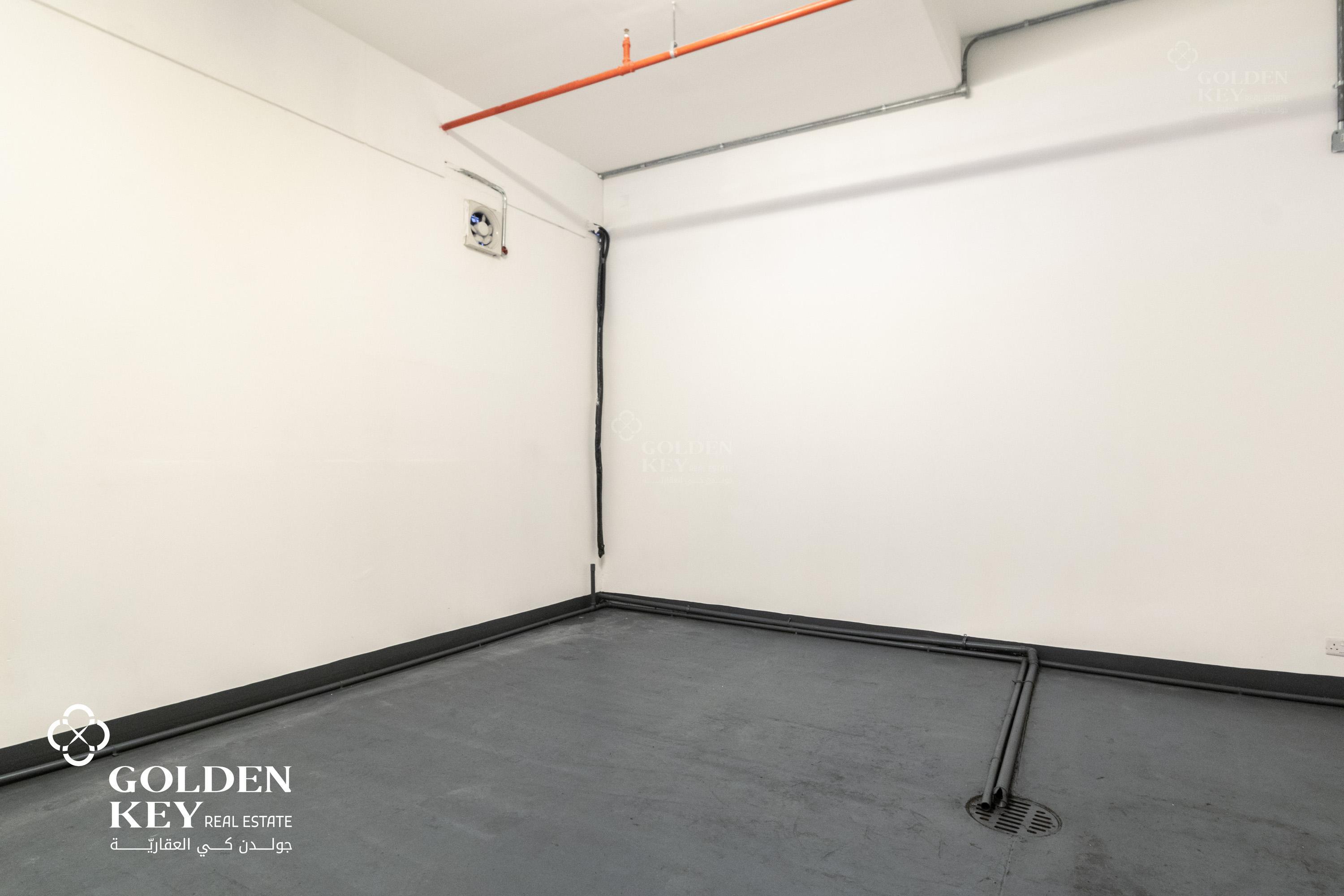 Convenient Store Room in West Bay | Huge Parking