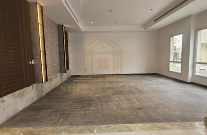 Compound - 7 Bedrooms - 7+ Bathrooms for rent in Al Kheesa - Al Kheesa - Umm Salal Mohammed