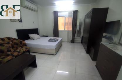 Apartment - Studio - 1 for rent in Umm Ghwailina Comm - Umm Ghuwalina - Umm Ghuwailina - Doha