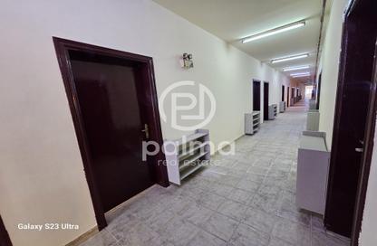Labor Camp - Studio - 7+ Bathrooms for rent in Industrial Area 5 - Industrial Area - Industrial Area - Doha