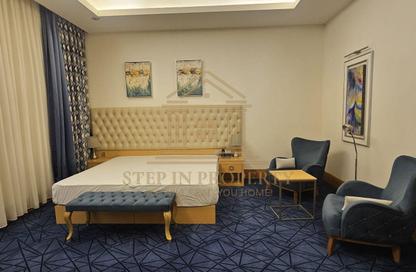 Hotel Apartments - Studio - 1 Bathroom for rent in Al Nasr Street - Al Nasr - Doha