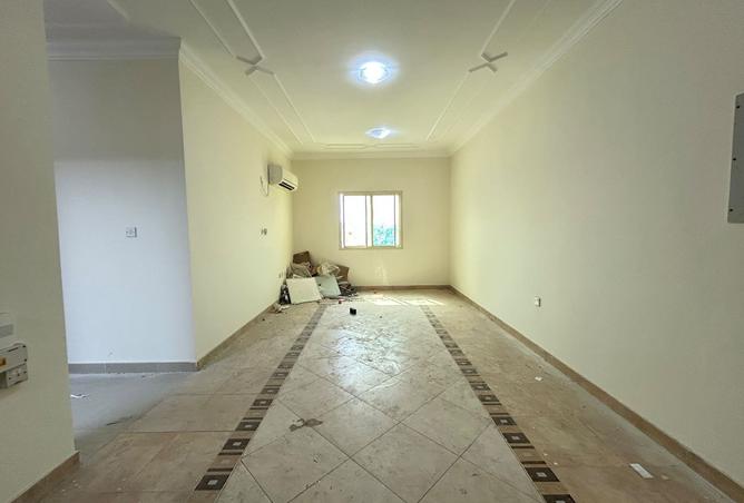 61789604 - Property Main Image