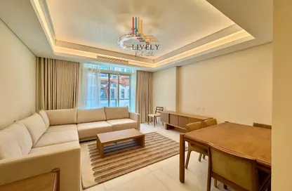 Apartment - 1 Bedroom - 2 Bathrooms for rent in Crystal Residence - Gewan Island - The Pearl Island - Doha