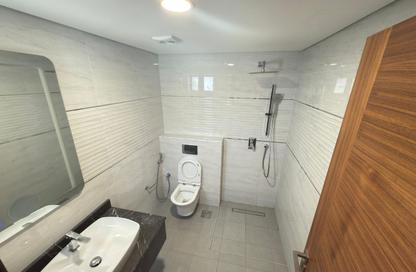 Apartment - 2 Bedrooms - 2 Bathrooms for rent in Old Airport Road - Old Airport Road - Doha