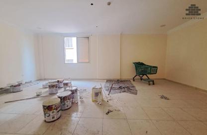 Apartment - 3 Bedrooms - 3 Bathrooms for rent in Al Nasr Street - Al Nasr - Doha