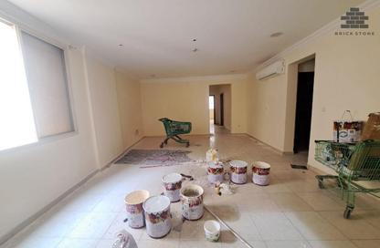 Apartment - 3 Bedrooms - 3 Bathrooms for rent in Al Nasr Street - Al Nasr - Doha