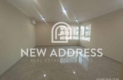 Apartment - 3 Bedrooms - 4 Bathrooms for rent in Musheireb Apartments - Musheireb - Doha