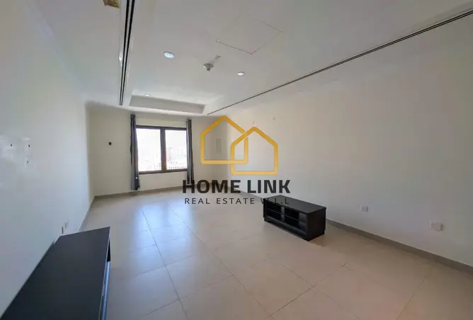 63134302 - Property Image 2