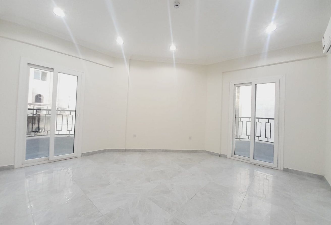 *BRAND NEW APARTMENT* UNFURNISHED 2 BHK + BALCONY - apartment in Old Airport Road