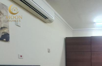 Apartment - Studio - 1 Bathroom for rent in Umm Ghuwalina - Umm Ghuwailina - Doha Apartment - Studio - 1 Bathroom for rent in Umm Ghuwalina - Umm Ghuwailina - Doha