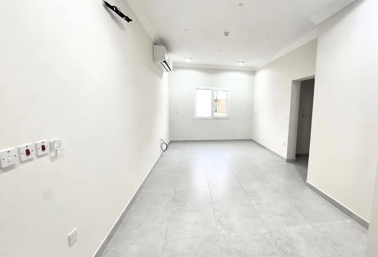 63810181 - Property Main Image