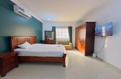 Apartment - Studio - 1 Bathroom for rent in Wholesale Market Street - Abu Hamour - Doha